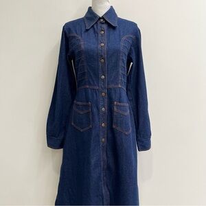 Vintage 70’s snap front denim midi dress pointed collar dark wash woman’s